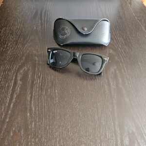 Ray-Ban Wayfarers